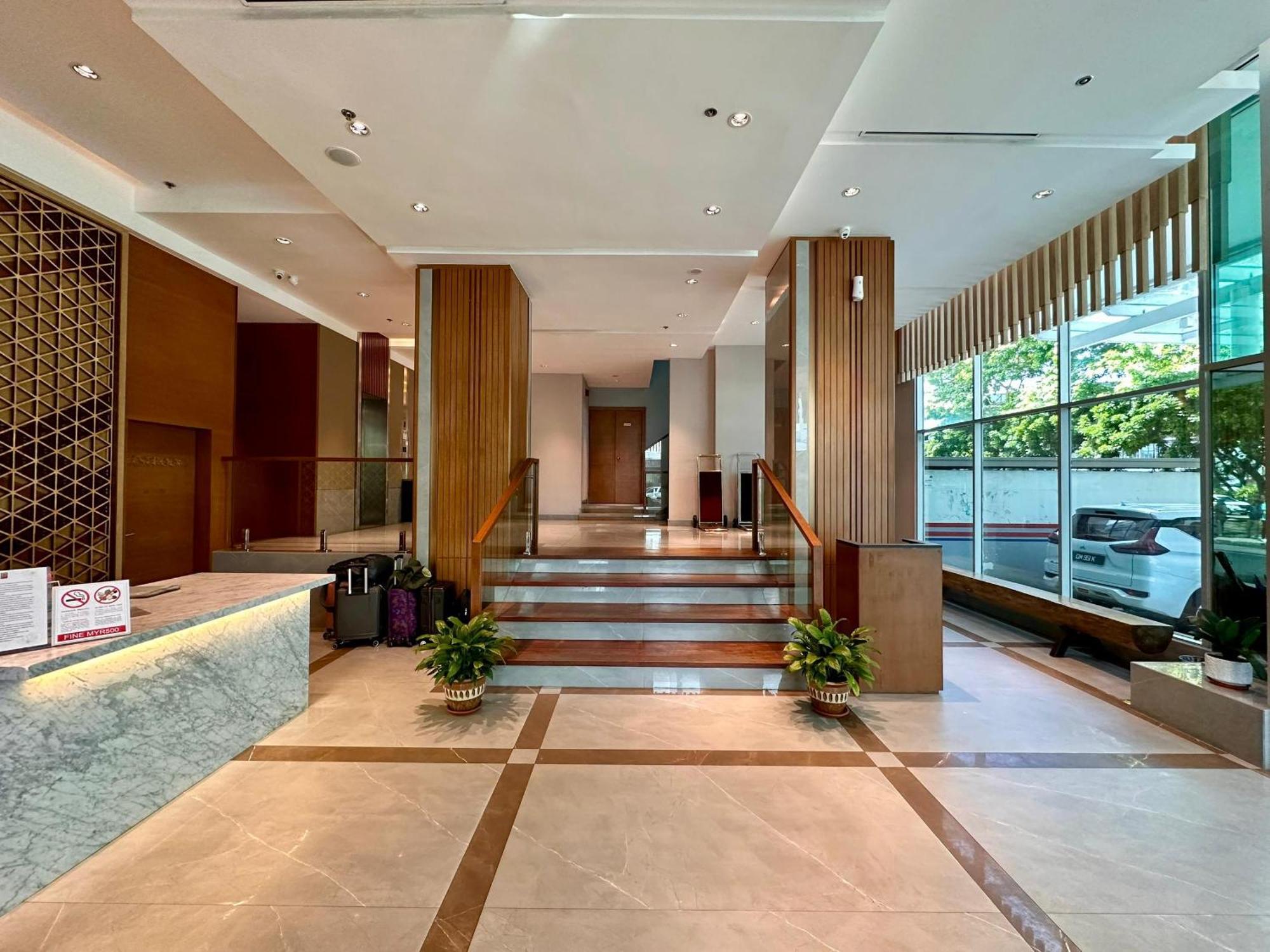 King Park Hotel Kota Kinabalu Exterior foto